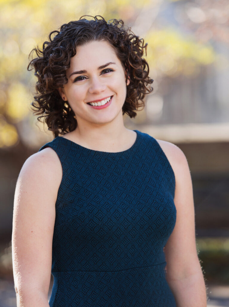 Amanda Díaz, Manager, Learning and Leadership Programs